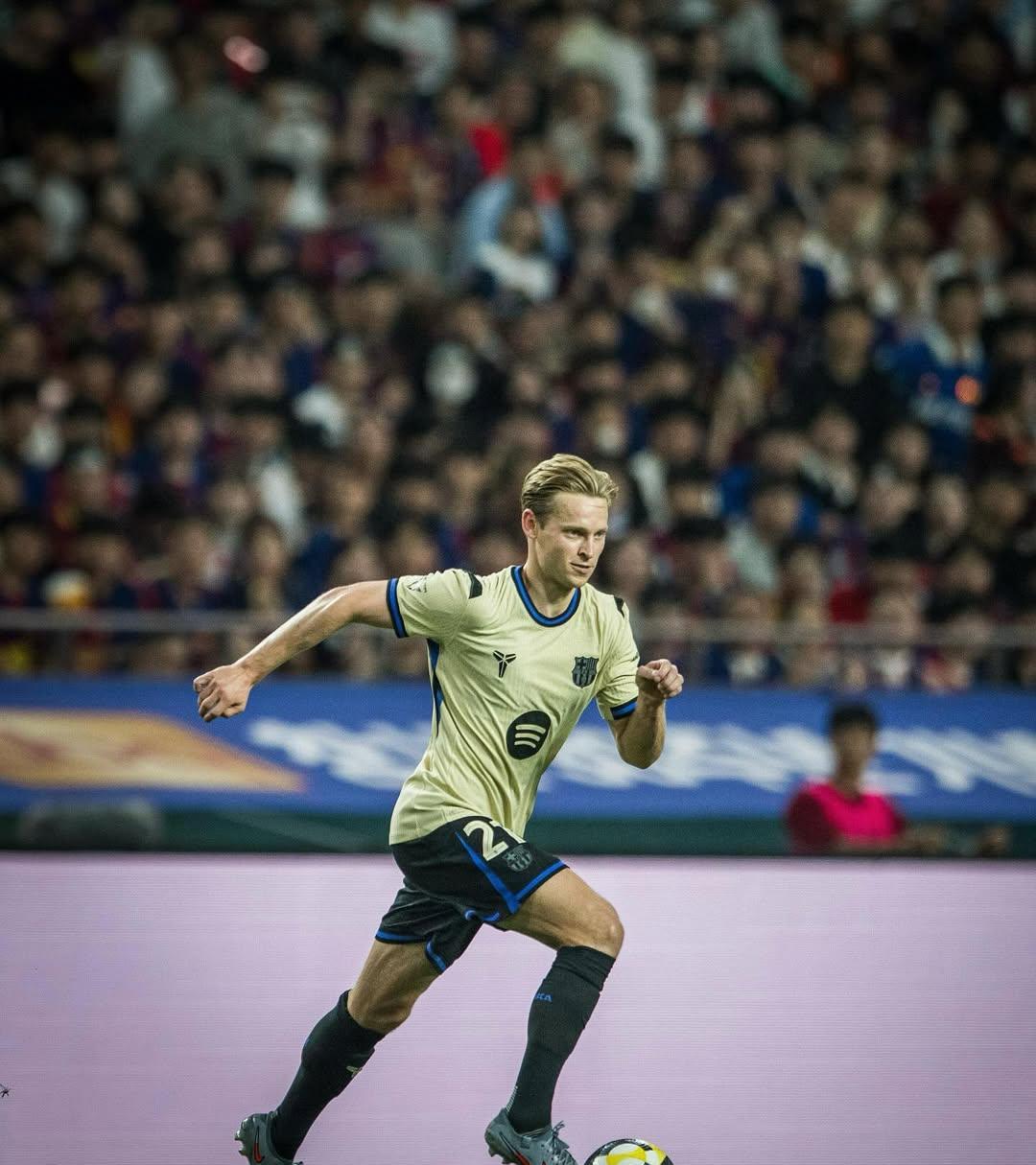 关于足总杯今晚再迎强敌；费耶诺德主帅复盘；主帅态度——话题不断；赛季目标并未改变的信息