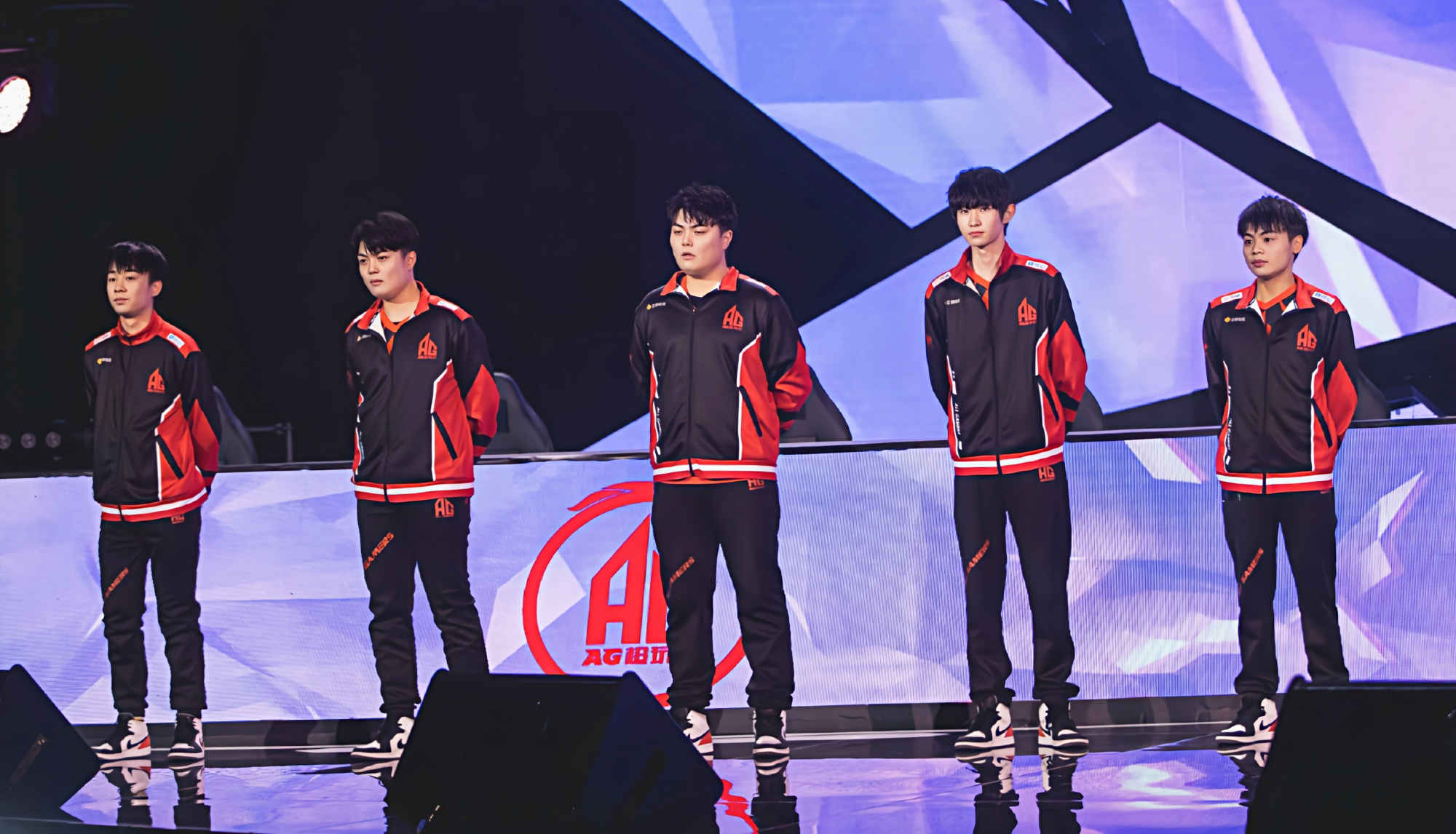 内购免费手游合集纽卡斯尔迎亚冠关键赛，清晨遗憾出局，话题不断，细节决定成败的简单介绍