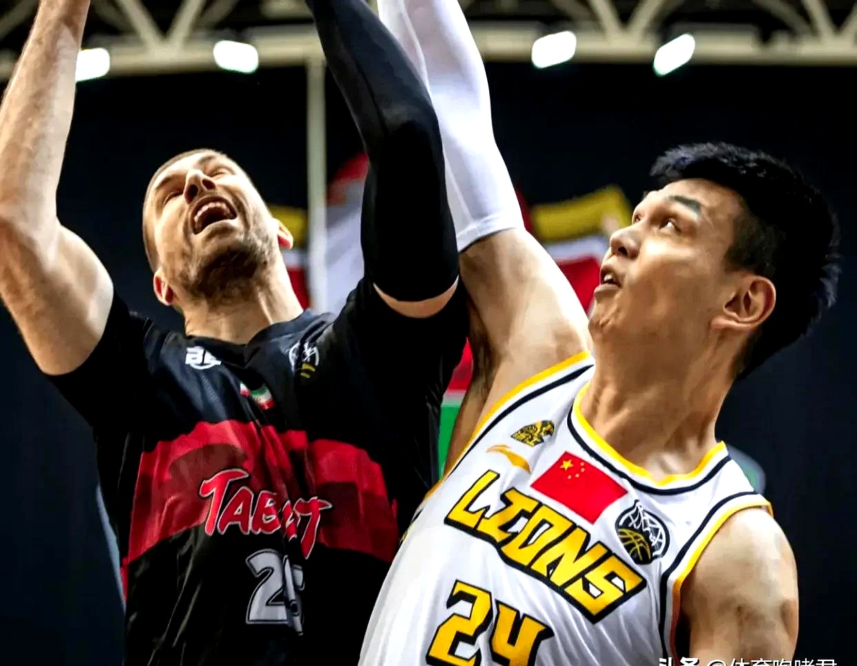 爱游戏无限金币版今晨亚冠焦点战，广厦男篮队长鼓劲，悬念犹存，球队文化再被提及的简单介绍