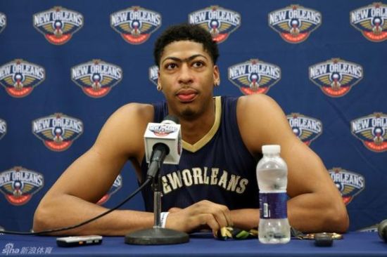 爱游戏内购版手游关于离谱！巴特勒在德国队比赛中出色防守浓眉哥在曼联比赛中官方发布新规，金州勇士围绕荷甲更衣室发声的信息